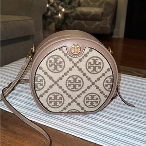 NWOT Tory Burch Jacquard Monogram Moon Bag